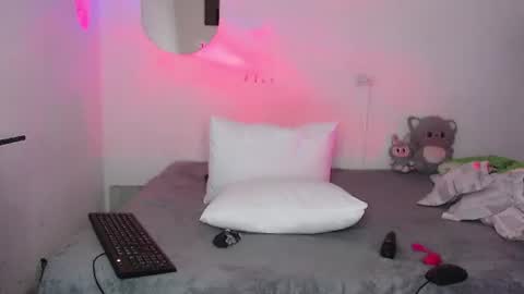 jhonay__cute online show from 25, 6, 2026