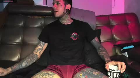 Snapshot of jhonny_ackerman chatting on 8, 7, 2026 jhonny_ackerman online show from 8, 7, 2026