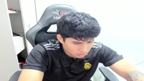 jhonny_dickm online show from 13, 10, 2025