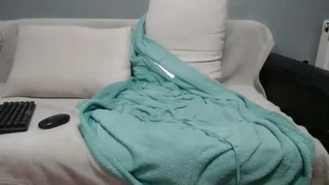 jhonnyboyx online show from 4, 1, 2025