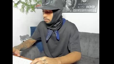 Snapshot of jhonson821 chatting on 6, 11, 2025 jhonson821 online show from 6, 11, 2025