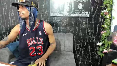 Snapshot of jhonson821 chatting on 20, 11, 2025 jhonson821 online show from 20, 11, 2025