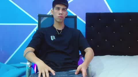 Snapshot of jhony_sex3 chatting on 10, 2, 2025 jhony_sex3 online show from 10, 2, 2025