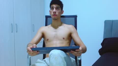 Snapshot of jhony_sex3 chatting on 17, 9, 2025 jhony_sex3 online show from 17, 9, 2025