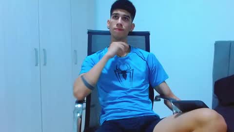 Snapshot of jhony_sex3 chatting on 24, 9, 2025 jhony_sex3 online show from 24, 9, 2025