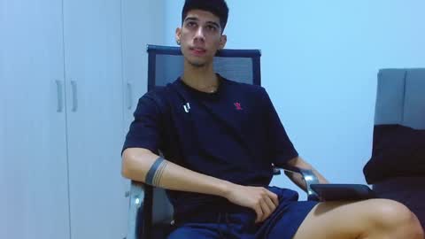 Snapshot of jhony_sex3 chatting on 25, 9, 2025 jhony_sex3 online show from 25, 9, 2025