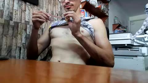 Jhosuamoore  online show from 25, 10, 2025