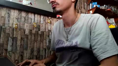 Jhosuamoore  online show from 13, 12, 2025