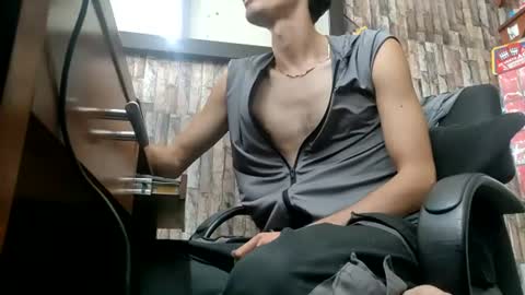 Jhosuamoore  online show from 18, 7, 2026
