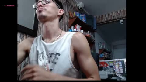 Snapshot of jhosuamoore2 chatting on 5, 5, 2026 jhosuamoore2 online show from 5, 5, 2026
