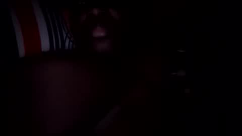 Snapshot of jhoxy_m chatting on 3, 11, 2025 Hello iam hoxy ready to get wet online show from 3, 11, 2025