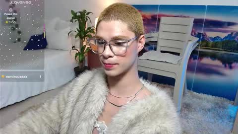 Snapshot of jhuan_cute chatting on 1, 10, 2025 Jhuan Nhez online show from 1, 10, 2025