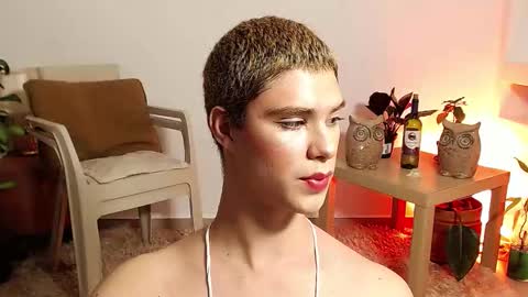 Snapshot of jhuan_cute chatting on 26, 10, 2025 Jhuan Nhez online show from 26, 10, 2025