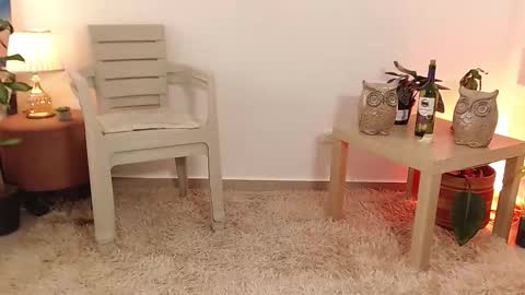 Snapshot of jhuan_cute chatting on 29, 10, 2025 Jhuan Nhez online show from 29, 10, 2025