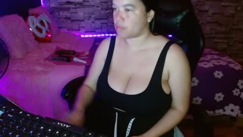 Snapshot of jhulia_hill chatting on 30, 6, 2026 Jhulia online show from 30, 6, 2026
