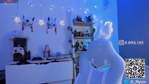 Snapshot of ji_hyun chatting on 4, 12, 2024 Ji  online show from 4, 12, 2024