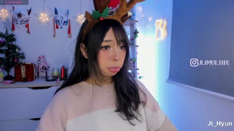 Snapshot of ji_hyun chatting on 14, 12, 2024 Ji  online show from 14, 12, 2024