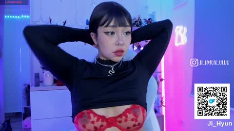 Snapshot of ji_hyun chatting on 17, 1, 2025 Ji  online show from 17, 1, 2025