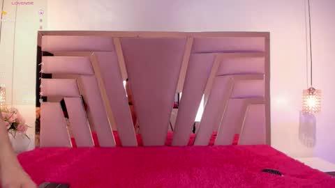 Snapshot of jiggly_ chatting on 12, 11, 2025 Jiggly online show from 12, 11, 2025