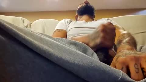 Snapshot of jillyjang202 chatting on 7, 11, 2025 HoopersRelease online show from 7, 11, 2025