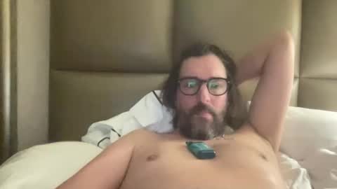 Snapshot of jimboo400 chatting on 8, 11, 2025 jimboo400 online show from 8, 11, 2025