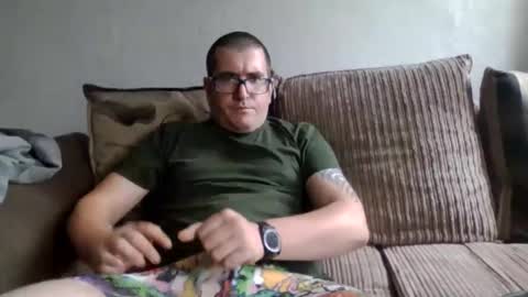 Snapshot of jimchef85 chatting on 20, 10, 2025 jimchef85 online show from 20, 10, 2025