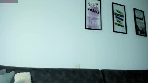 Snapshot of jimecris chatting on 28, 9, 2025 Cris J online show from 28, 9, 2025