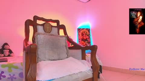 Jimm  Independent Model  online show from 30, 3, 2026