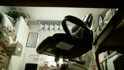 jimwellhung online show from 5, 1, 2025