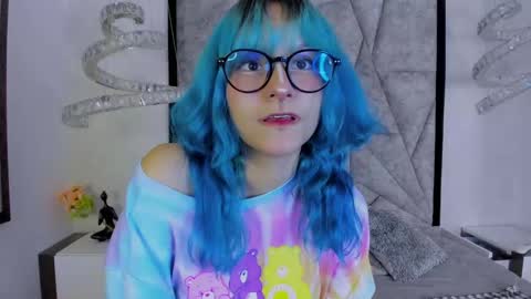 Snapshot of jinkxindigo chatting on 17, 11, 2025 Indigo online show from 17, 11, 2025