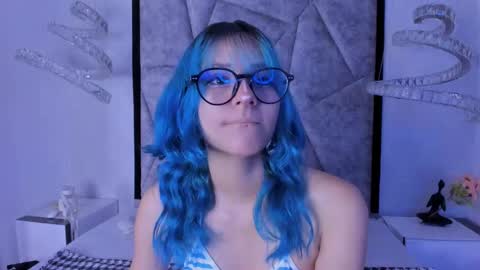 Snapshot of jinkxindigo chatting on 20, 11, 2025 Indigo online show from 20, 11, 2025