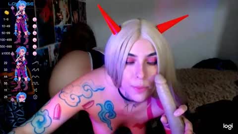 Snapshot of jinx_25 chatting on 10, 12, 2024  Jinx  online show from 10, 12, 2024