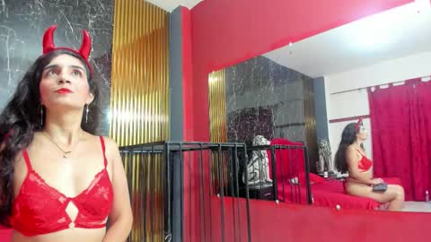 jisooluv online show from 8, 11, 2025