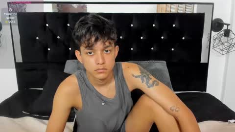 Snapshot of jisus_cat chatting on 30, 10, 2025 Jisus online show from 30, 10, 2025