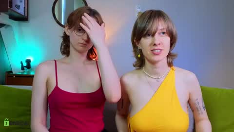 Hey Guys We are Julia ginger  Tina brunette online show from 17, 4, 2026