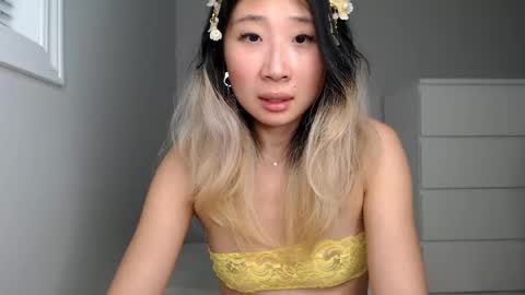 Jiwoo online show from 13, 1, 2026