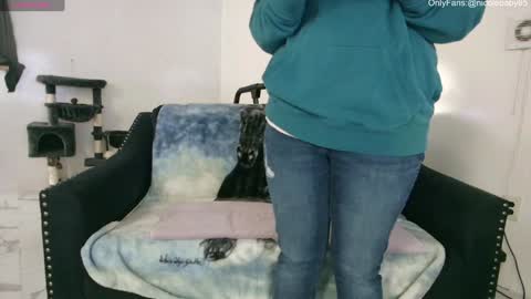 Snapshot of jjjust4fun1985 chatting on 27, 12, 2024 Nicole  Allen online show from 27, 12, 2024