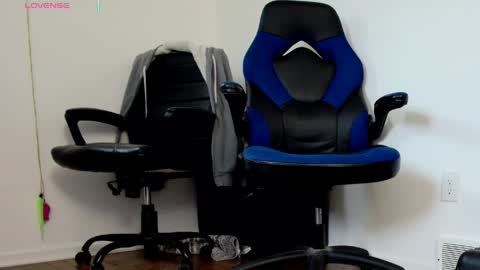 Nicole  Allen online show from 6, 4, 2026