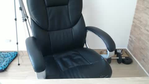 Jon online show from 1, 10, 2025