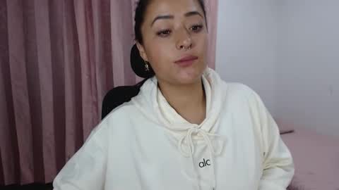 Snapshot of jjulietha95 chatting on 20, 2, 2025 Julieta online show from 20, 2, 2025