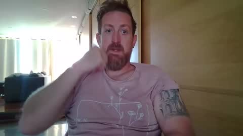 Snapshot of jmate13 chatting on 22, 5, 2026 jmate13 online show from 22, 5, 2026