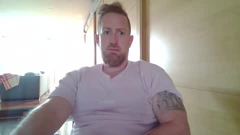 Snapshot of jmate13 chatting on 28, 5, 2026 jmate13 online show from 28, 5, 2026