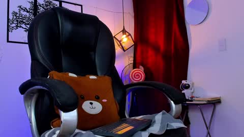 Snapshot of jmortton chatting on 21, 12, 2024 IGJmortton online show from 21, 12, 2024