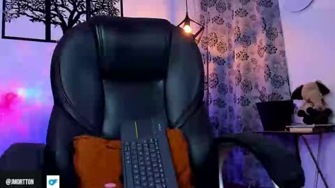 Snapshot of jmortton chatting on 4, 3, 2025 IGJmortton online show from 4, 3, 2025