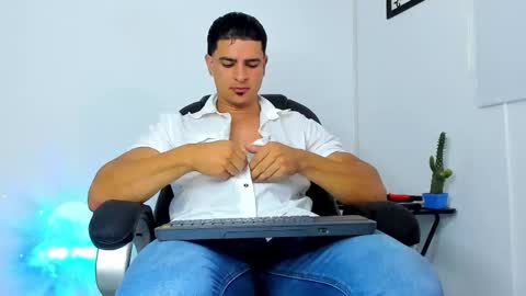 Snapshot of jmortton chatting on 2, 11, 2025 IGJmortton online show from 2, 11, 2025