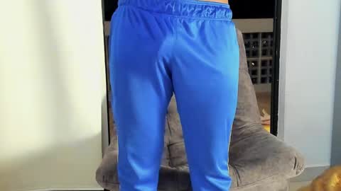 Snapshot of joan_saenz chatting on 19, 1, 2025 JOAN SAENZ online show from 19, 1, 2025