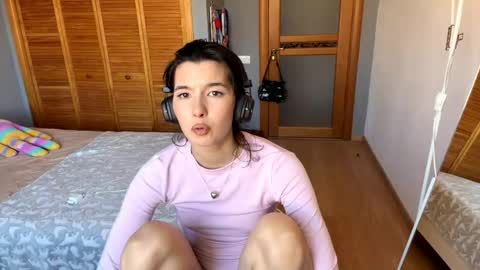 Snapshot of joanaphippin chatting on 1, 5, 2026 joanaphippin online show from 1, 5, 2026