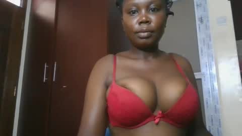 Snapshot of joankein_255 chatting on 2, 12, 2025 varl online show from 2, 12, 2025