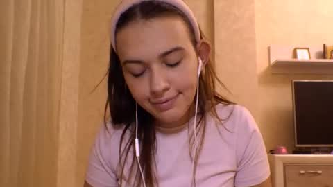 Jennifer online show from 29, 10, 2025