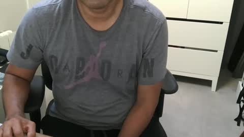 Snapshot of joeshades21 chatting on 25, 1, 2025 joeshades21 online show from 25, 1, 2025